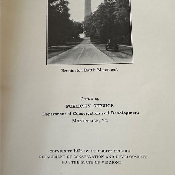 Vintage ephemera-travel books/brochures East - Picture 9 of 12